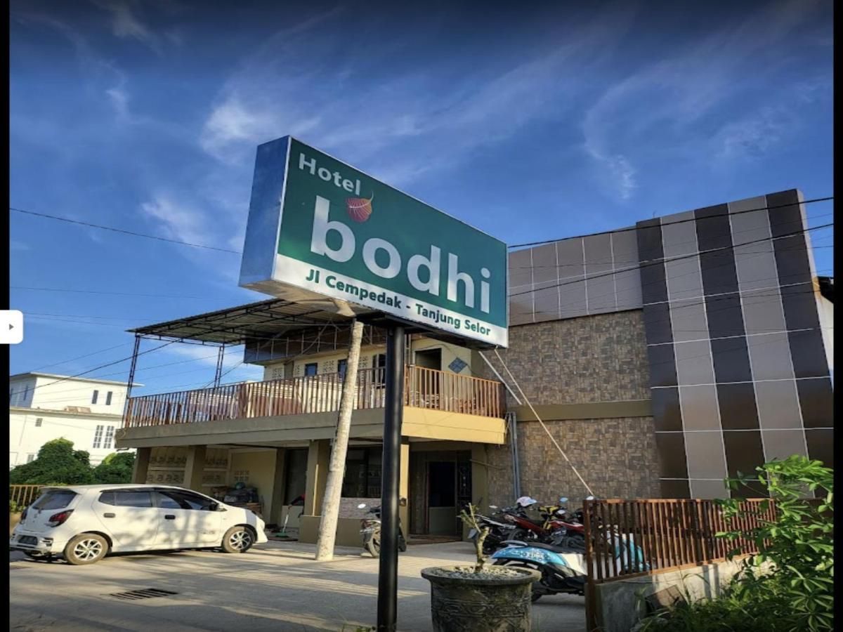 Hotel Bodhi Tanjung Selor Экстерьер фото